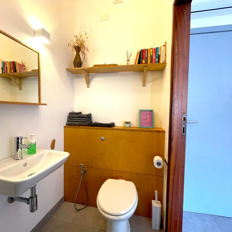 Domus Eura - Locazione Turistica - Double Room with Balcony - 4