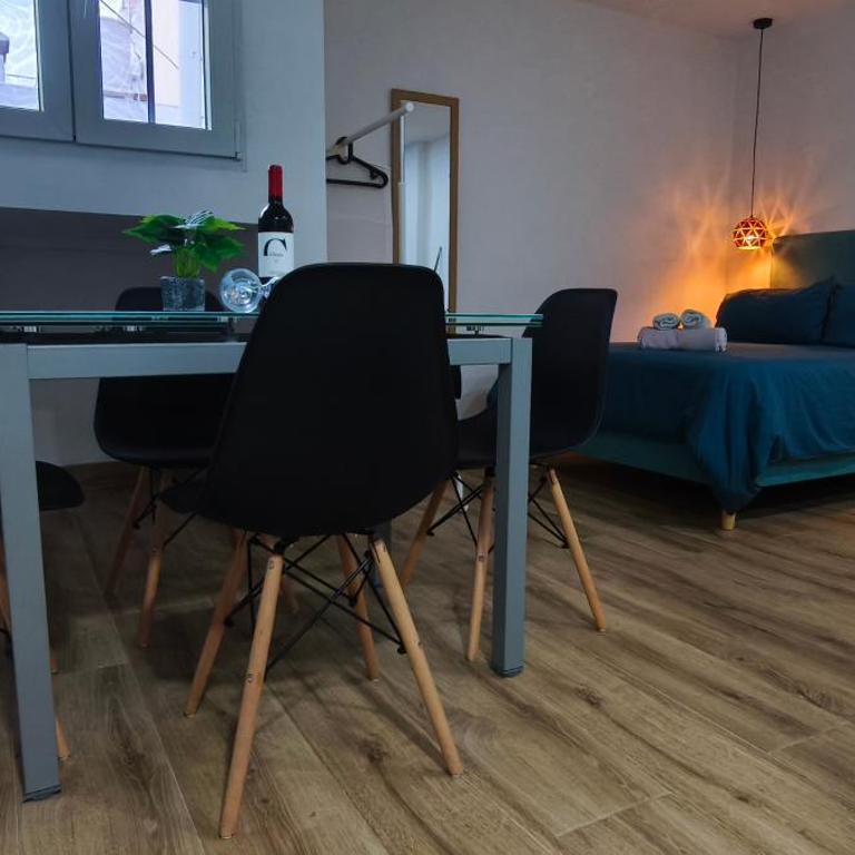 Why Not Málaga Apartments - Estudio con sofá cama - 6