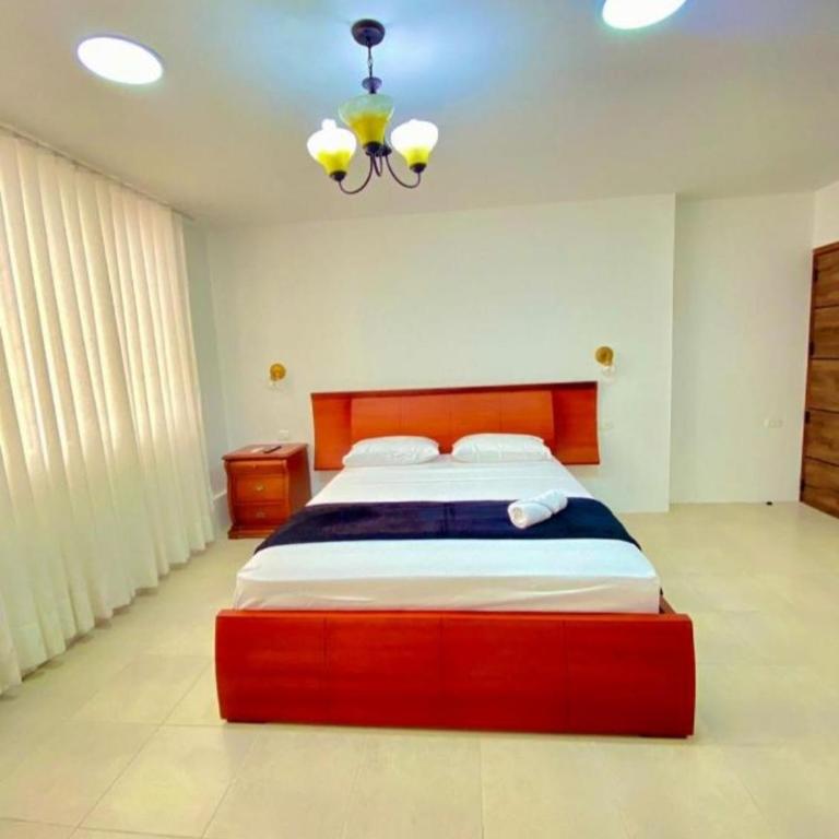 Hostal Marle - Deluxe Room - 2