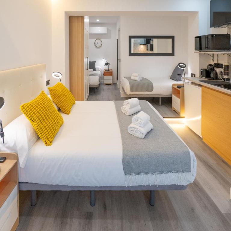 Arturo Soria Studios - Deluxe Apartment - 1