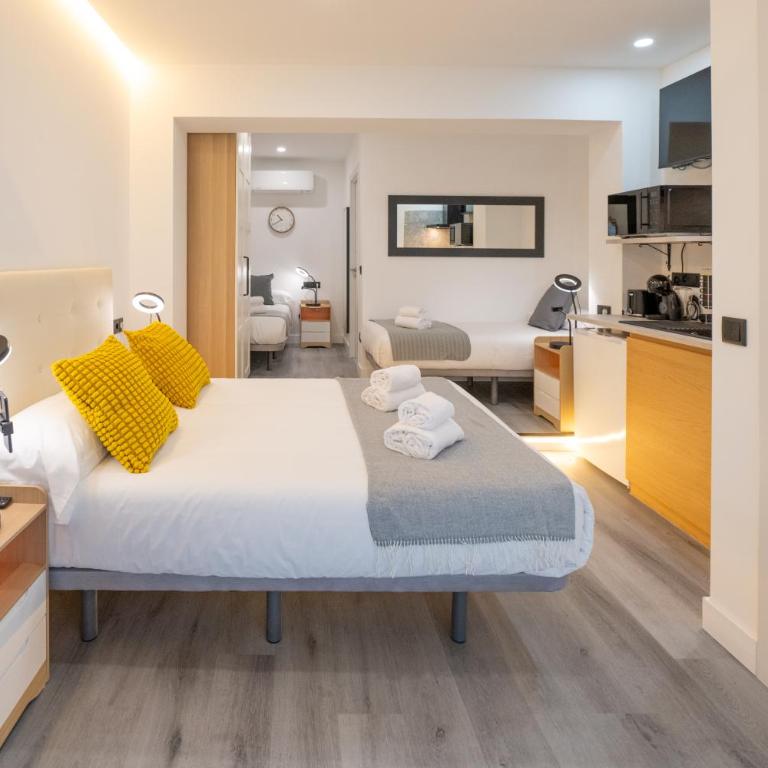 Arturo Soria Studios - Deluxe Apartment - 19