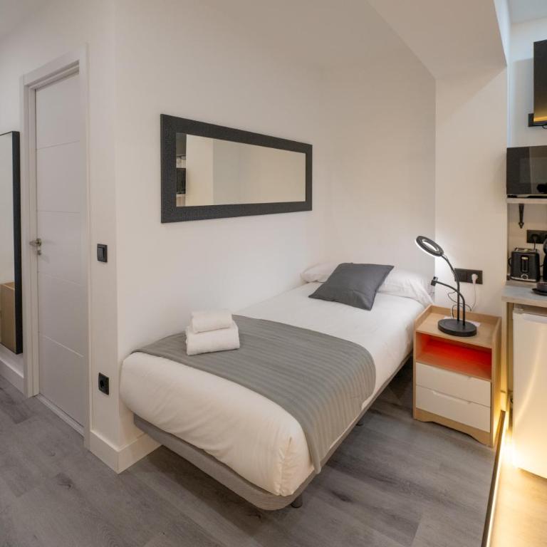 Arturo Soria Studios - Deluxe Apartment - 41