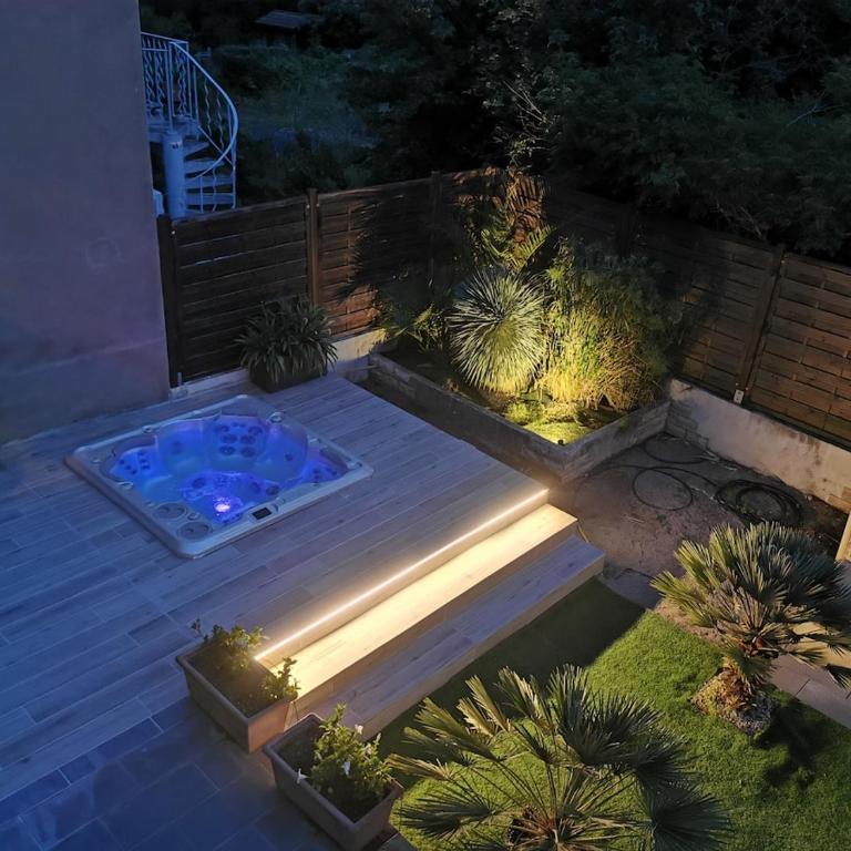 Appartement en résidence avec Jacuzzi - Apartment - 17