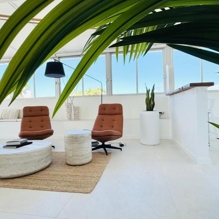 Villa de Luxe, 360m2, 4 chambres, vue mer, piscine privée et chauffée - Villa - 20
