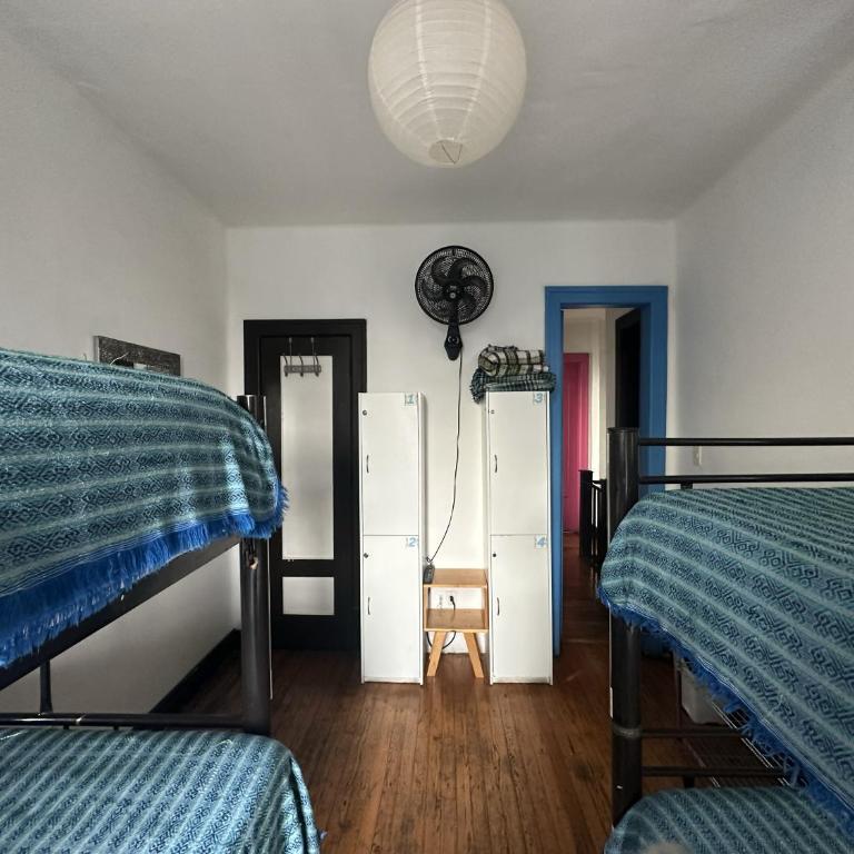 Massiosare El Hostal - Cama en habitación compartida mixta de 4 camas - 1
