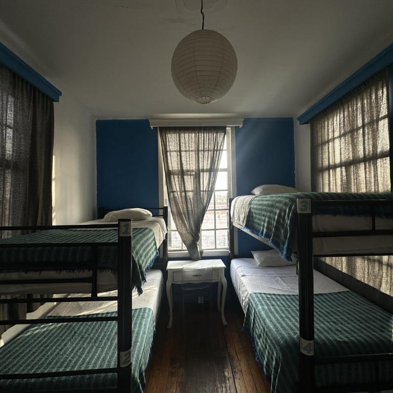Massiosare El Hostal - Cama en habitación compartida mixta de 4 camas - 2