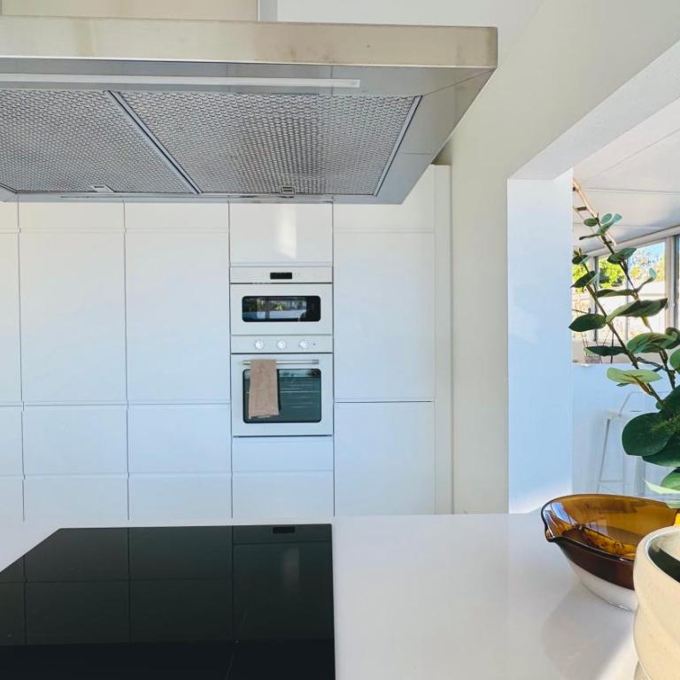 Villa de Luxe, 360m2, 4 chambres, vue mer, piscine privée et chauffée - Villa - 31