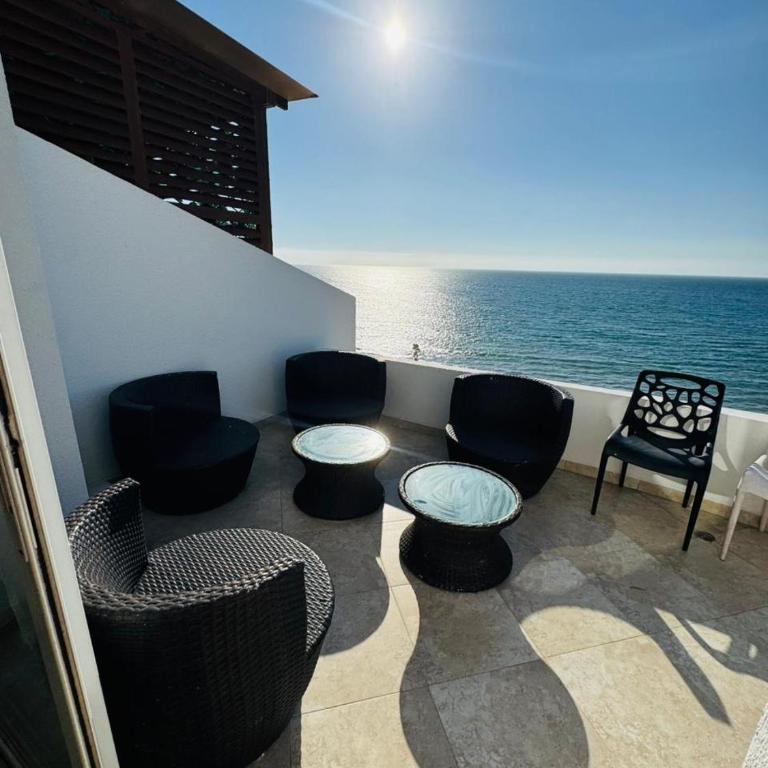 Departamento en primera fila del Mar - One-Bedroom Apartment - 5