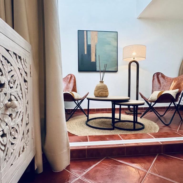 Villa de Luxe, 360m2, 4 chambres, vue mer, piscine privée et chauffée - Villa - 52