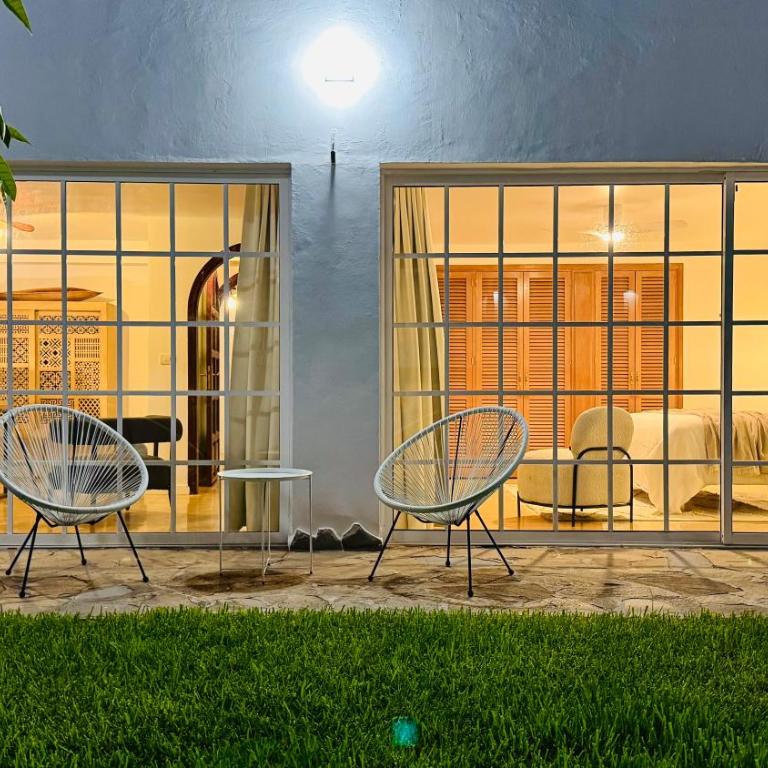 Villa de Luxe, 360m2, 4 chambres, vue mer, piscine privée et chauffée - Villa - 82