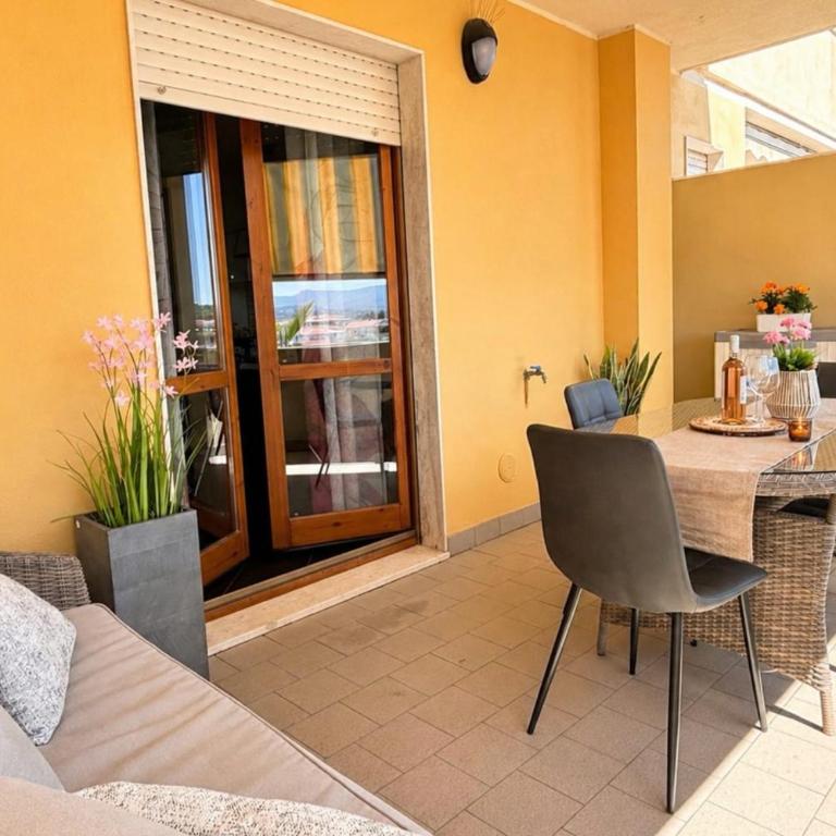 Panorama - One-Bedroom Apartment - 11