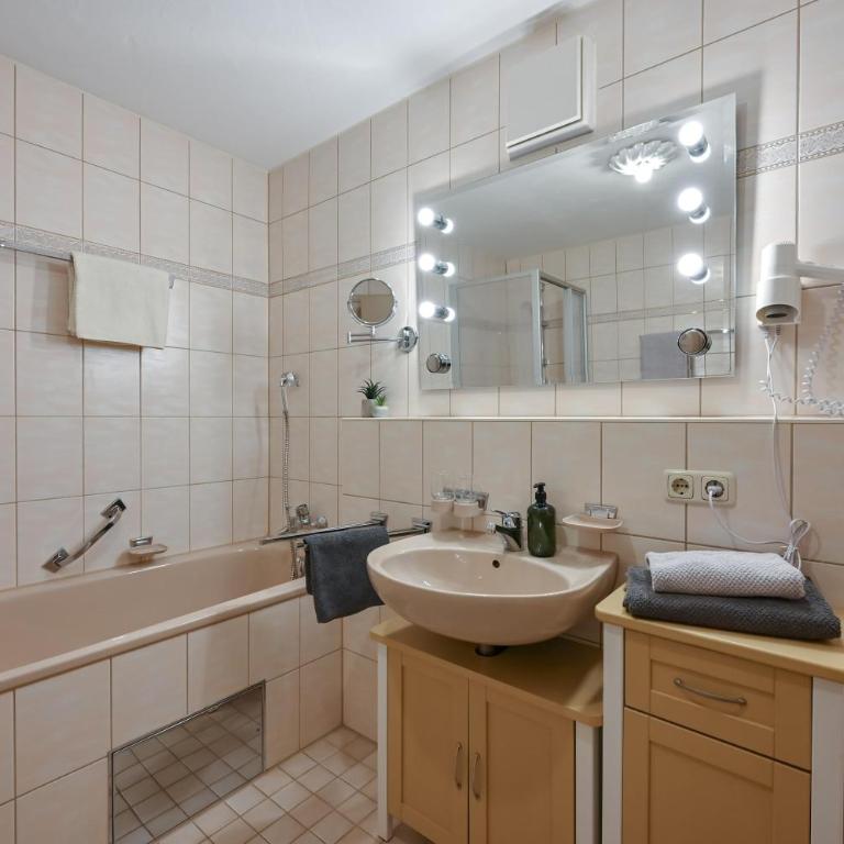 Erdgeschoss Wohnung Allgäutraum - mit Sommer Hörnerbahnen kostenlos - Apartment mit Blick auf die Berge - 20