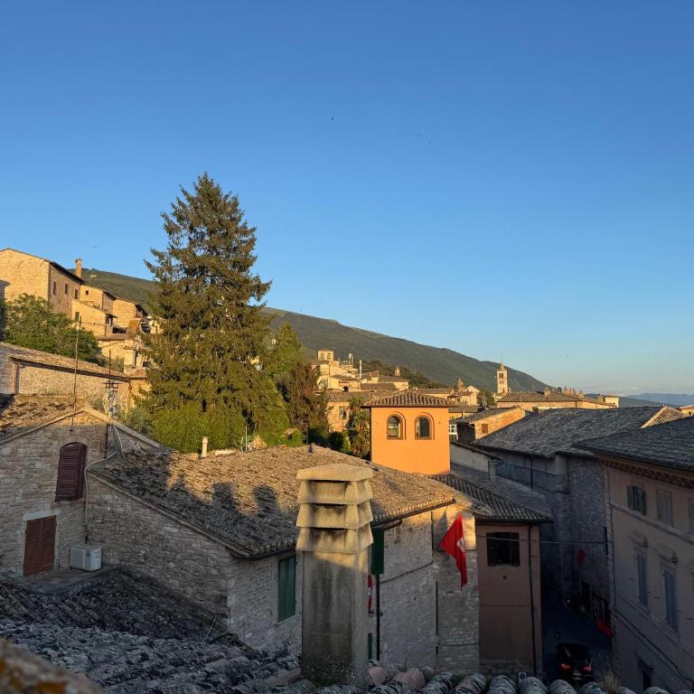 Luce - Attico Due Livelli e Terrazza Panoramica - Appartamento con 2 Camere da Letto e Terrazza - 2