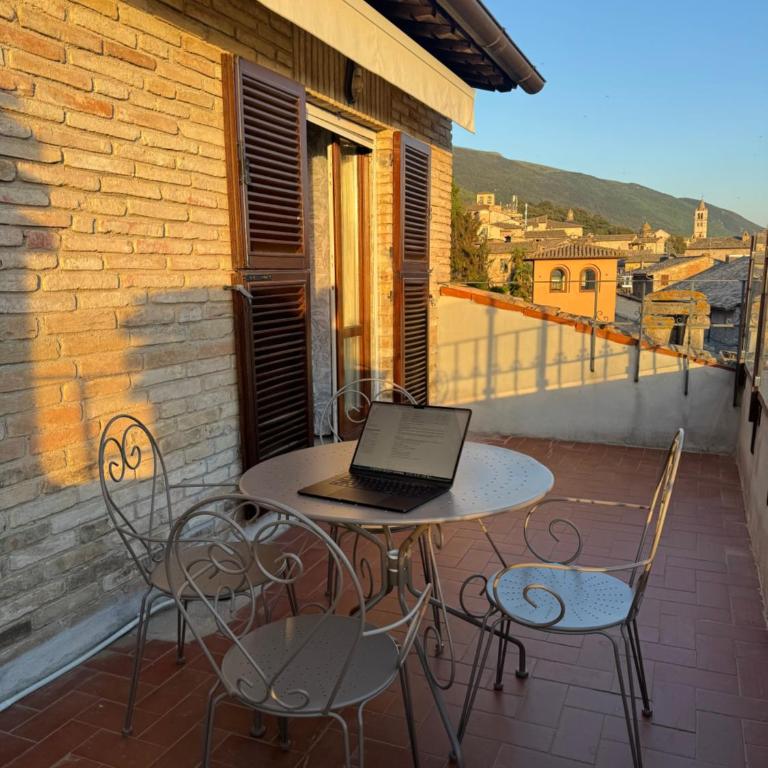 Luce - Attico Due Livelli e Terrazza Panoramica - Appartamento con 2 Camere da Letto e Terrazza - 18