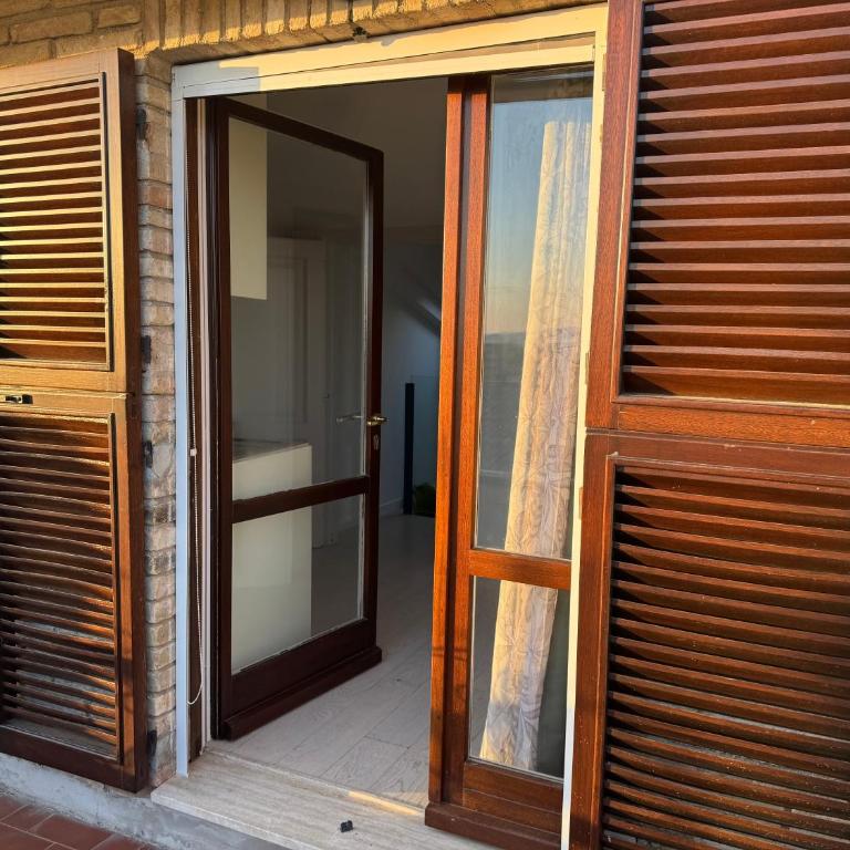 Luce - Attico Due Livelli e Terrazza Panoramica - Appartamento con 2 Camere da Letto e Terrazza - 9