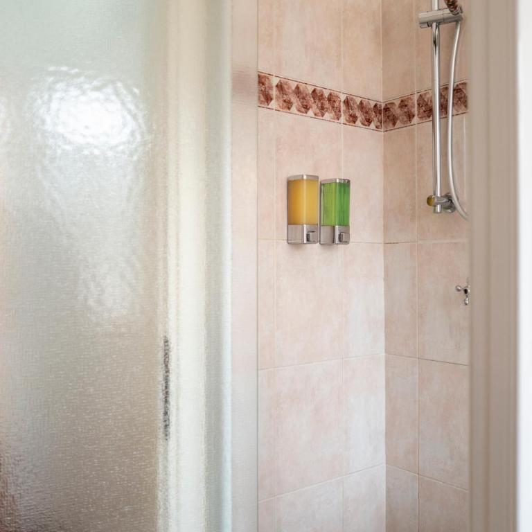 Casa Alice Near Vatican City - Modern, High Floor with View - Appartamento con 2 Camere da Letto e Balcone - 20