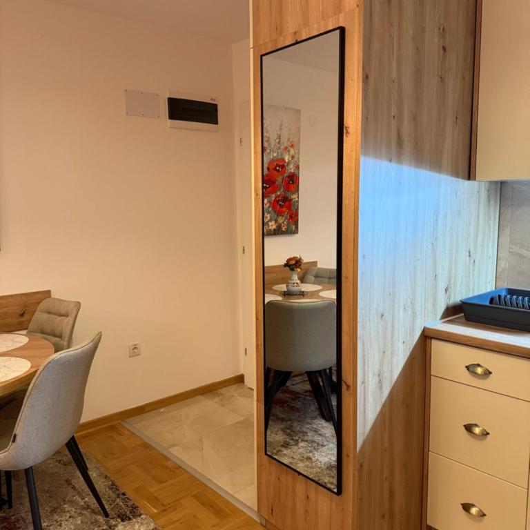 Apartmani Sofija - Apartman sa 1 Spavaćom Sobom, Balkonom i Pogledom na Grad - 24