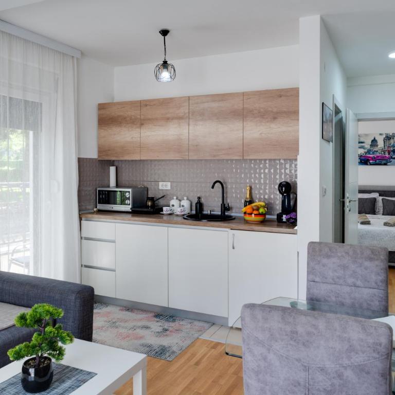 Lepi Jova SNEZNIK - One-Bedroom Apartment - 8