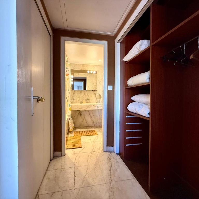 Superbe appartement idéalement situés avec vue mer - Apartment mit 2 Schlafzimmern - 16