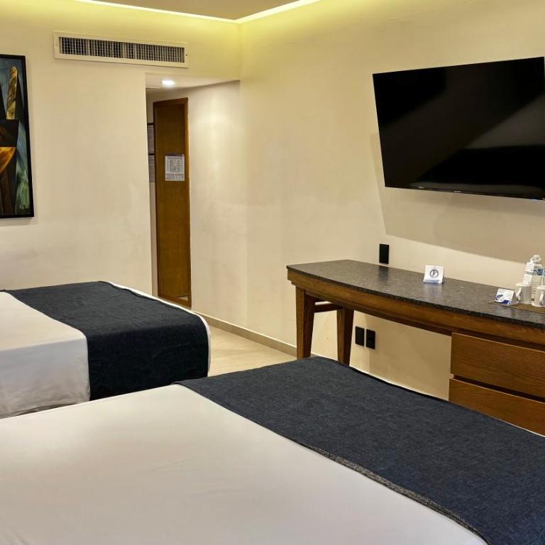 Hotel Guadalajara Plaza Ejecutivo - Habitación Doble Superior - 2 camas - 6