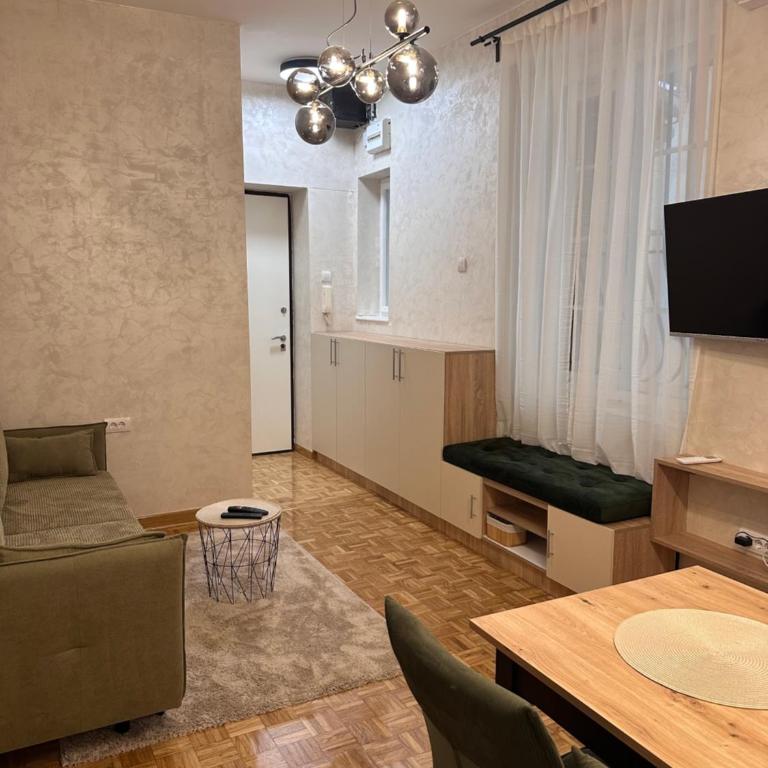 Apartment Lola - One-Bedroom Apartment - 3