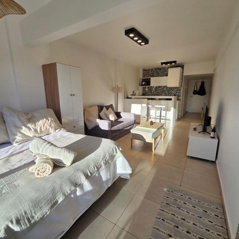 Vistas al mar en Zona Playa Varese - One-Bedroom Apartment - 4