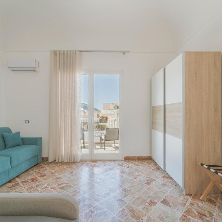 Ponente & Maestro Rooms - Deluxe Quadruple Room - 6