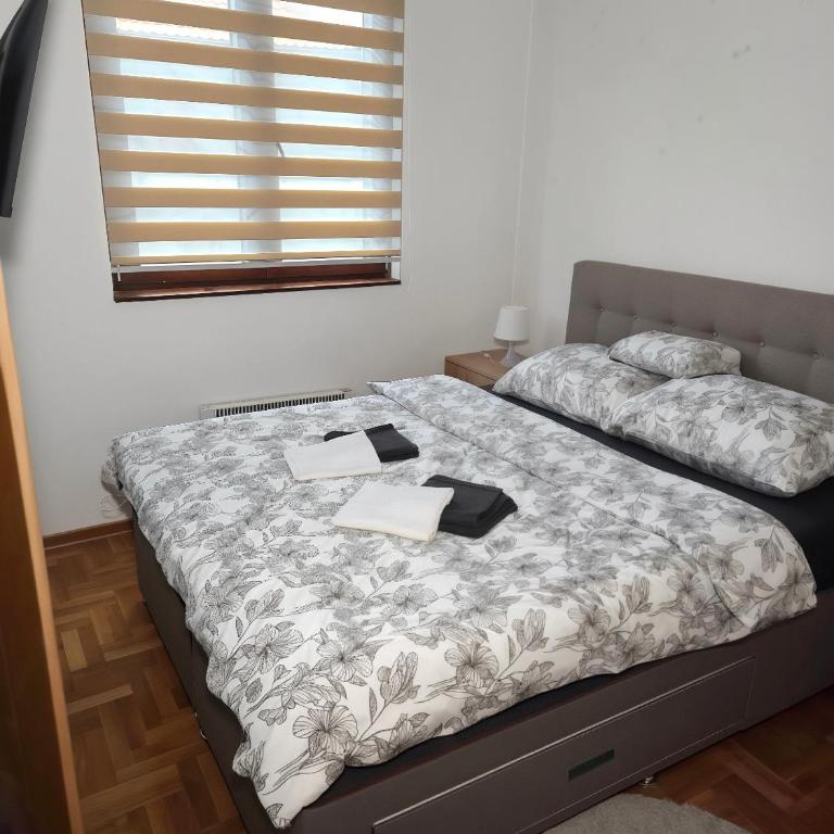 Apartmani Mlađenović - One-Bedroom Apartment - 7