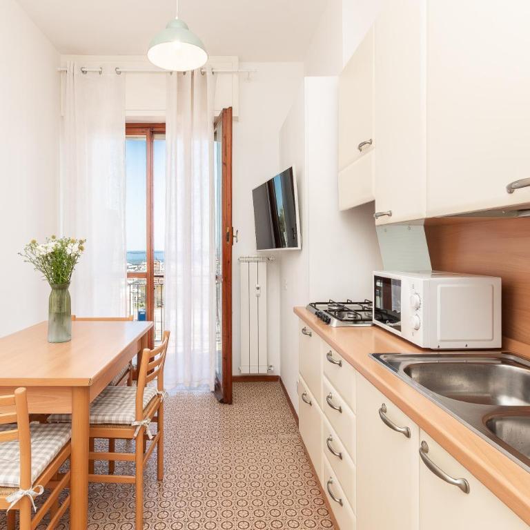 "Al Binario" 5m dal mare con vista e stazione a 1 minuto - Appartamento con 1 Camera da Letto - 13