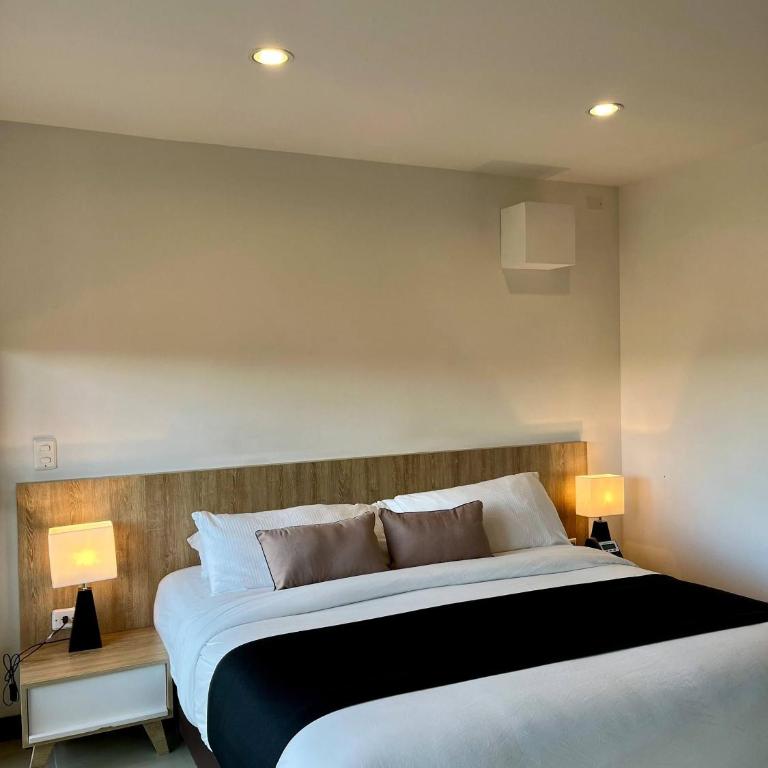 Fully equipped suite near JMC airport - Vacation Home - 8