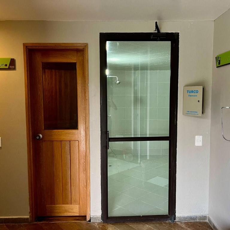 Fully equipped suite near JMC airport - Vacation Home - 18