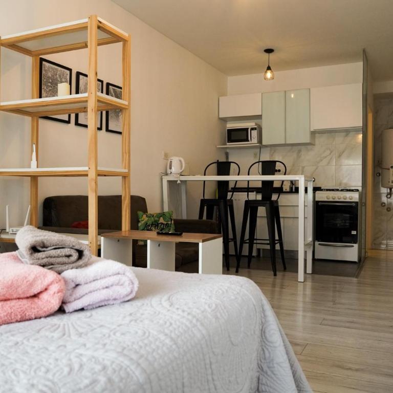 Hermoso departamento zona centro - Cercano Bv Oroño! - Apartamento de 1 dormitorio - 5