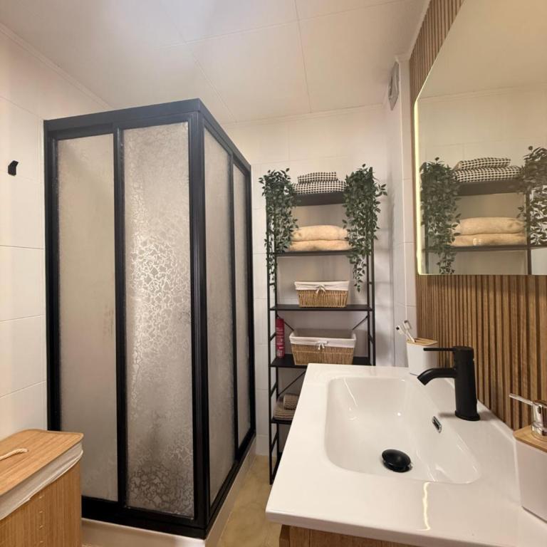 Skyline Sea View Apartment Pool Parking 5 min Beach - Apartamento de 2 dormitorios - 7