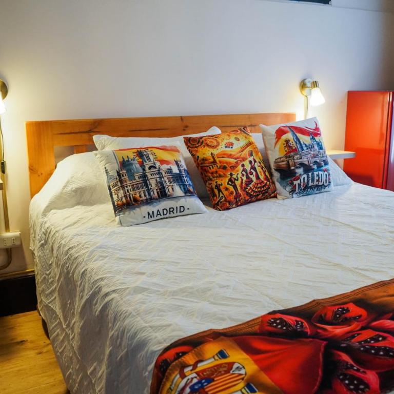 Casafran Boutique - King Room with Garden View - 4