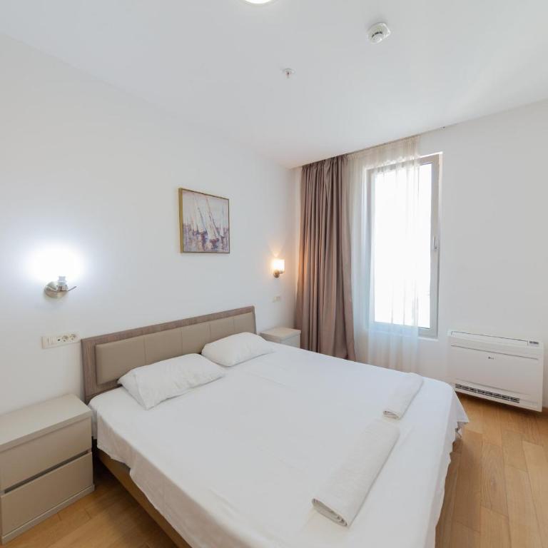 WoW Horizon Apartment - One-Bedroom Apartment with City View - 5