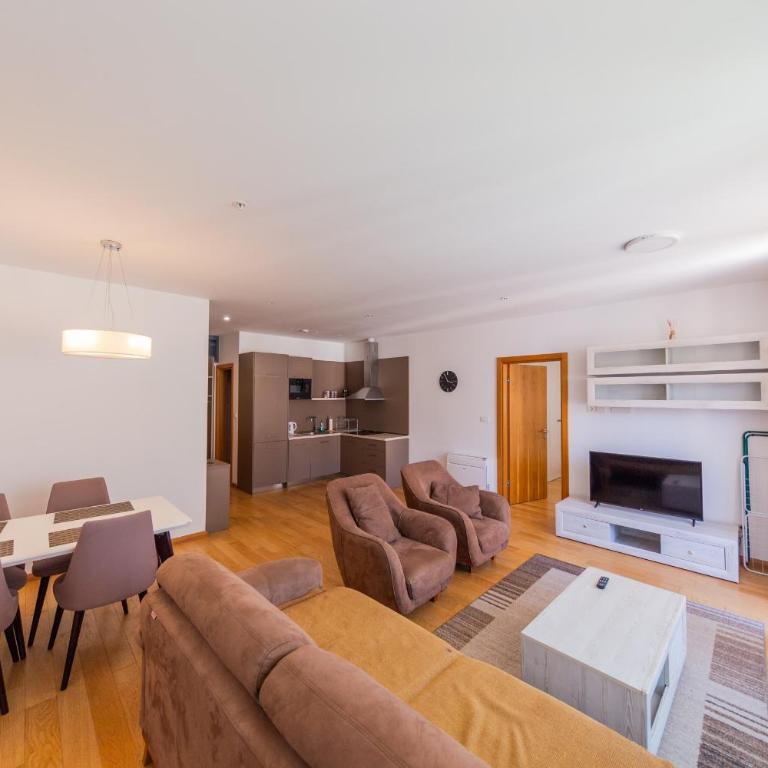 WoW Horizon Apartment - One-Bedroom Apartment with City View - 3