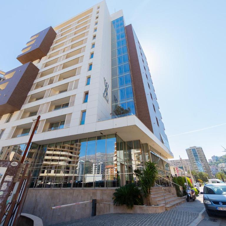 WoW Horizon Apartment - One-Bedroom Apartment with City View - 10