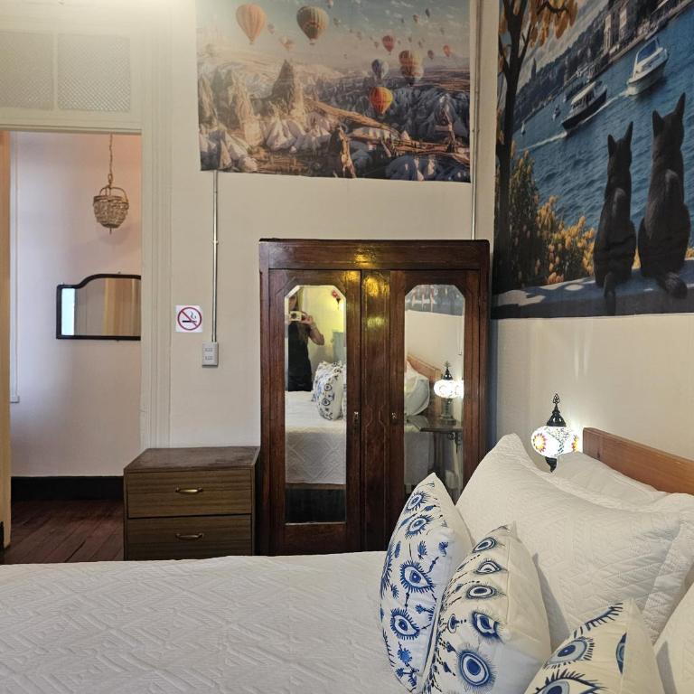 Casafran Boutique - King Room with Sea View - 4