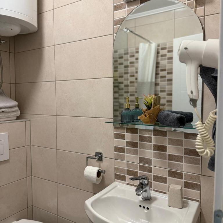 Apartmani Nudžejma - Standard Double Room - 5