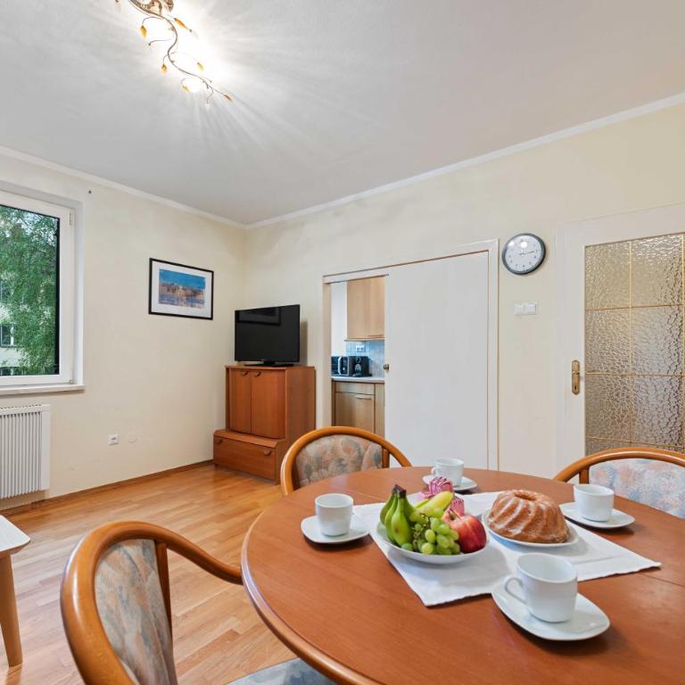 Lakeside Velden - Deluxe Apartment - 20
