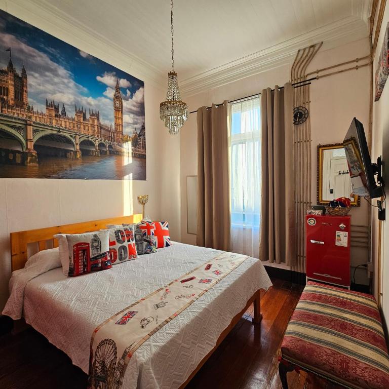 Casafran Boutique - King Room with Mountain View - 6