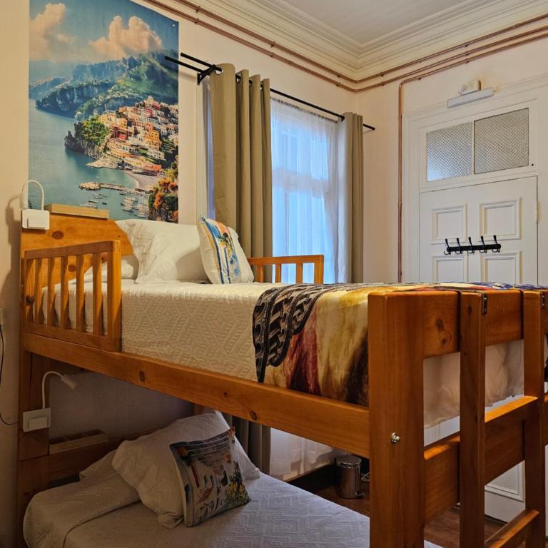 Casafran Boutique - Family Room with Shared Bathroom - 5