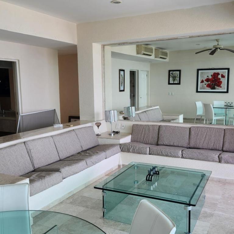 Hermoso departamento con vista a puerto Márquez - Apartamento de 3 dormitorios - 7