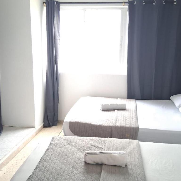Espectacular Apartamento Central y Cerca al Centro Historico - Two-Bedroom Apartment - 8
