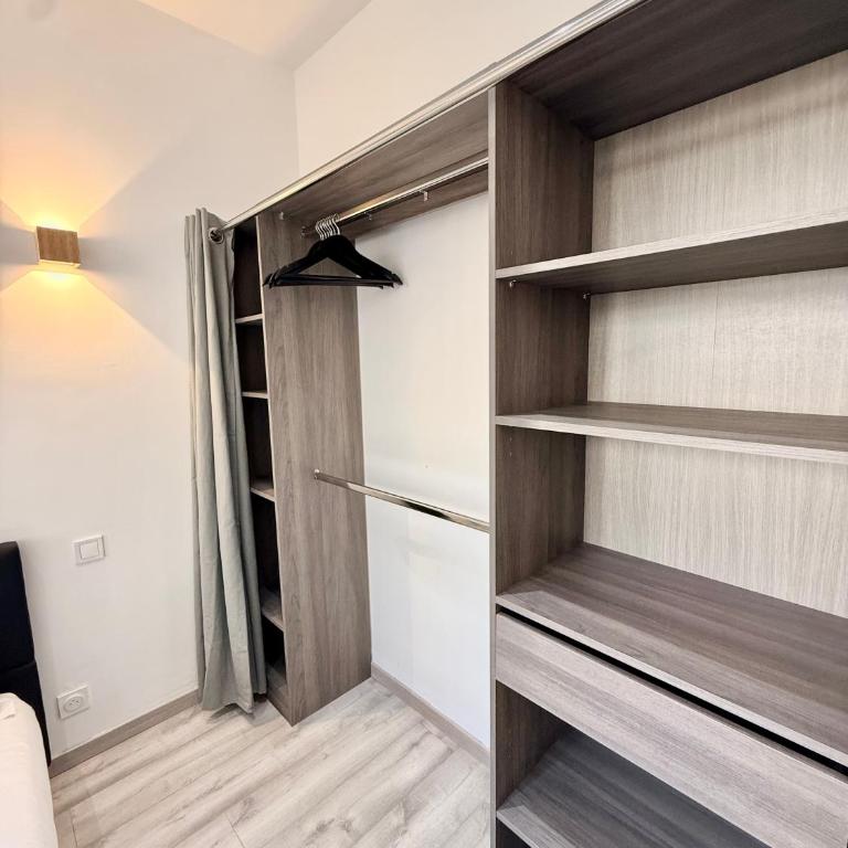 Superbe loft avec une belle cour privée - Appartement 2 Chambres - 34