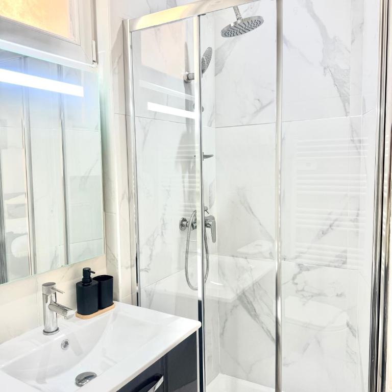 Superbe loft avec une belle cour privée - Appartement 2 Chambres - 41