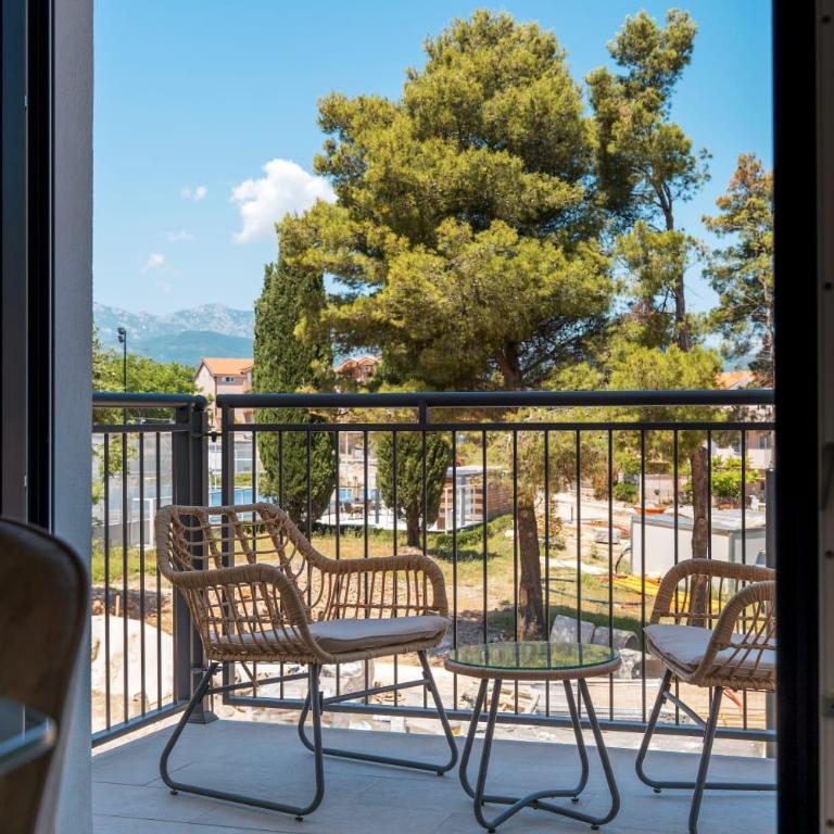 Lustica Bay Boutique Studio Centrale - Studio Apartman s Balkonom - 7