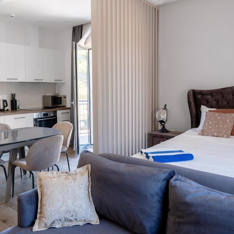 Lustica Bay Boutique Studio Centrale - Studio Apartman s Balkonom - 8