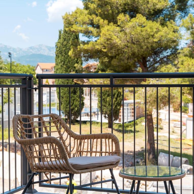 Lustica Bay Boutique Studio Centrale - Studio Apartman s Balkonom - 10