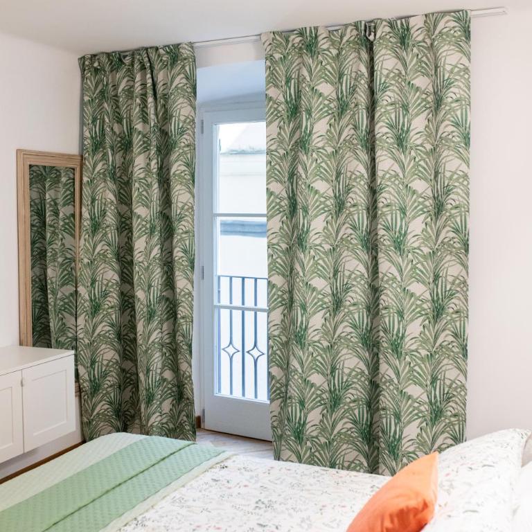 Stylish apartment, 2 bedrooms, Elevator - Two-Bedroom Apartment - 30